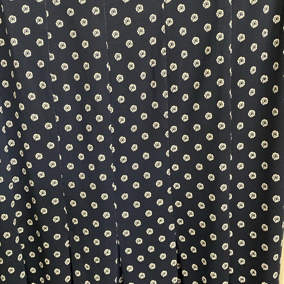 Dressy Print, casual Dress - Picture 3 of 5